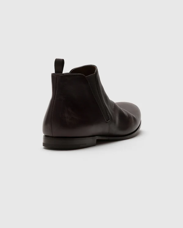 Reigate Antiqued Calfskin Chelsea Boot